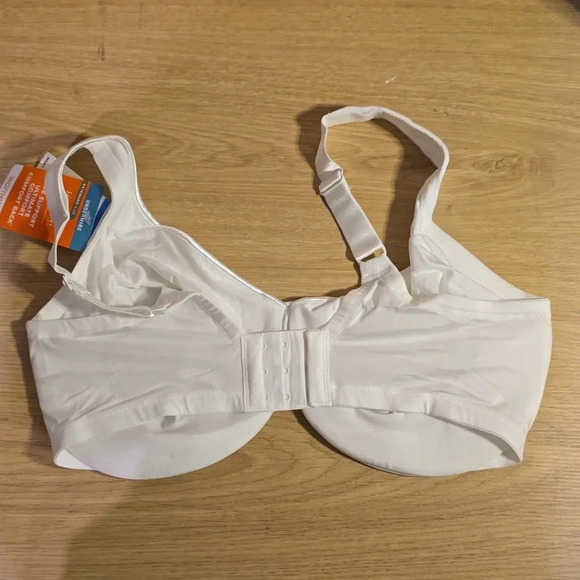 Warner's Underwire Signature Support Collection - Picture 4 of 4